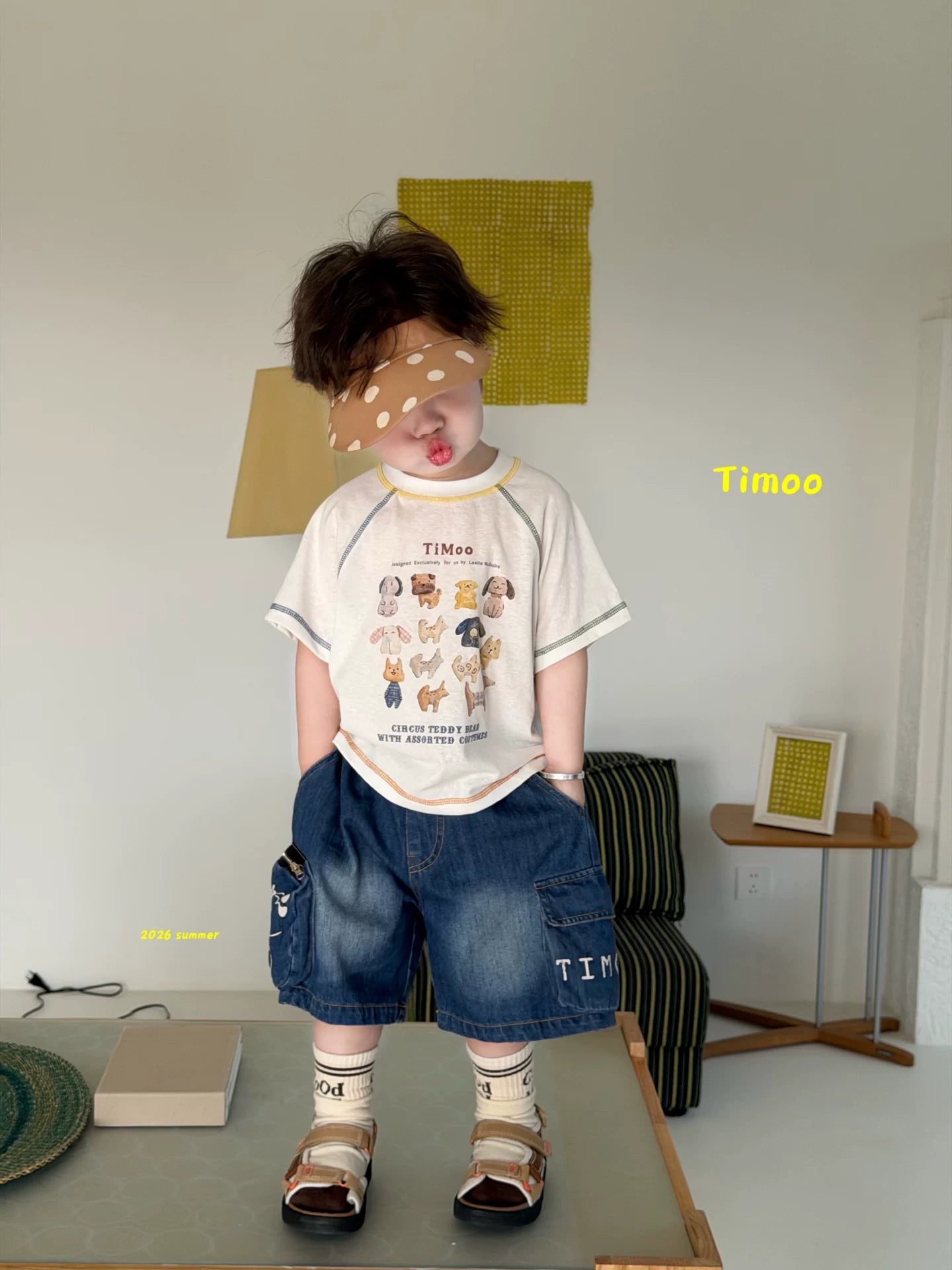 26 Summer Korean version cartoon printed short sleeved T-shirt for boys and children, round neck white top, cute summer style