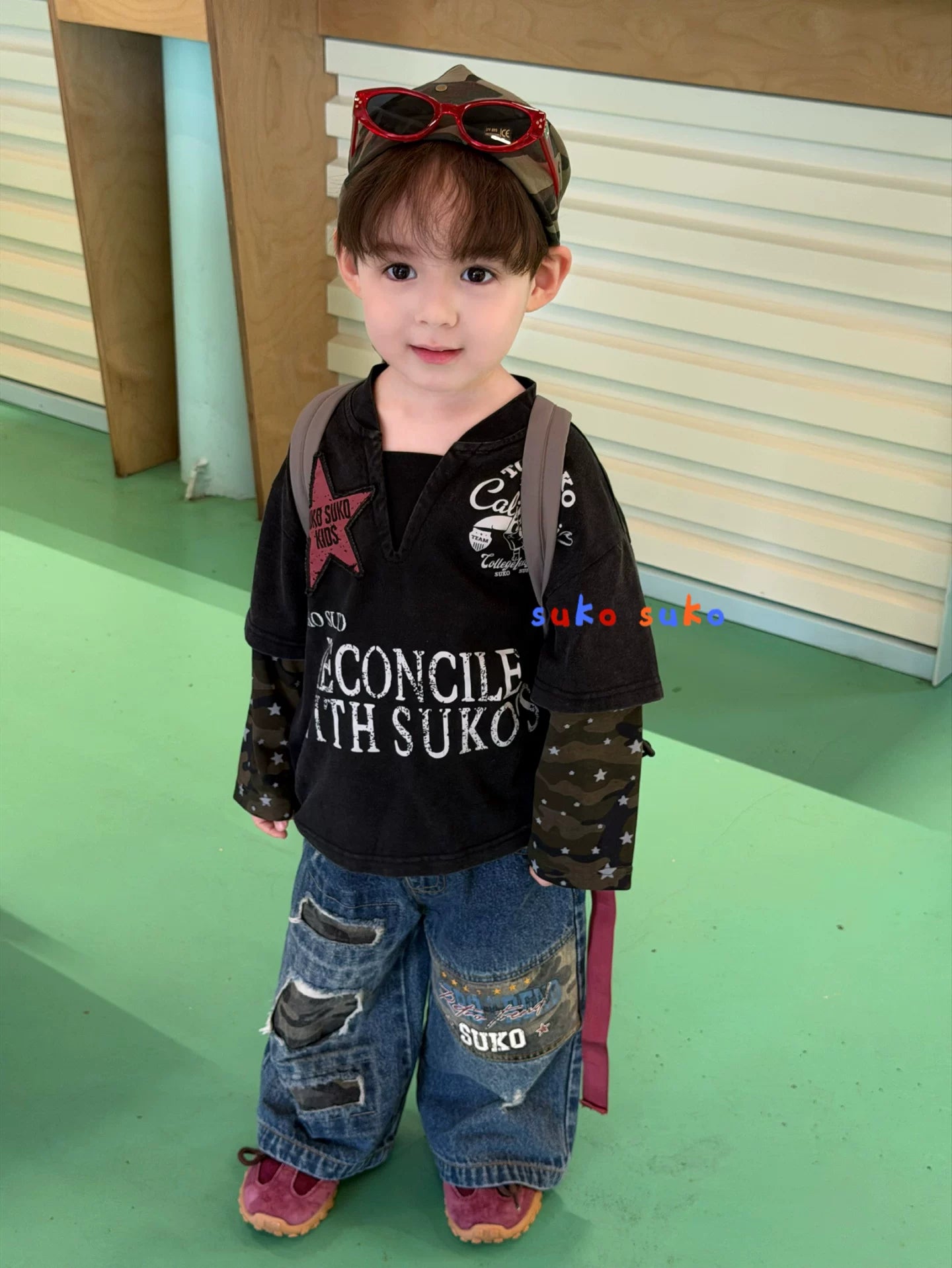 Suke 26 Autumn New Boys' American Retro Style Fake Two piece Camouflage Splicing Long Sleeve T-shirt Children's Piercing Jeans