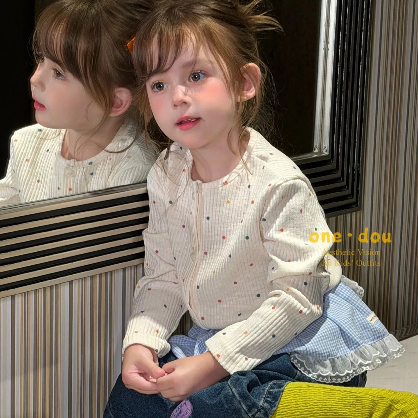 One Bean 2026 Autumn New Sweet and Cute Style Girls' Polka Dot Long Sleeve T-shirt White Round Neck Versatile Jeans