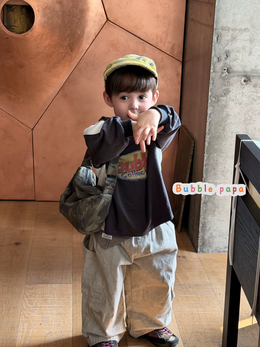26 Autumn style children's clothing, boys' and children's American casual loose letter printed long sleeved T-shirt, Korean version workwear casual pants
