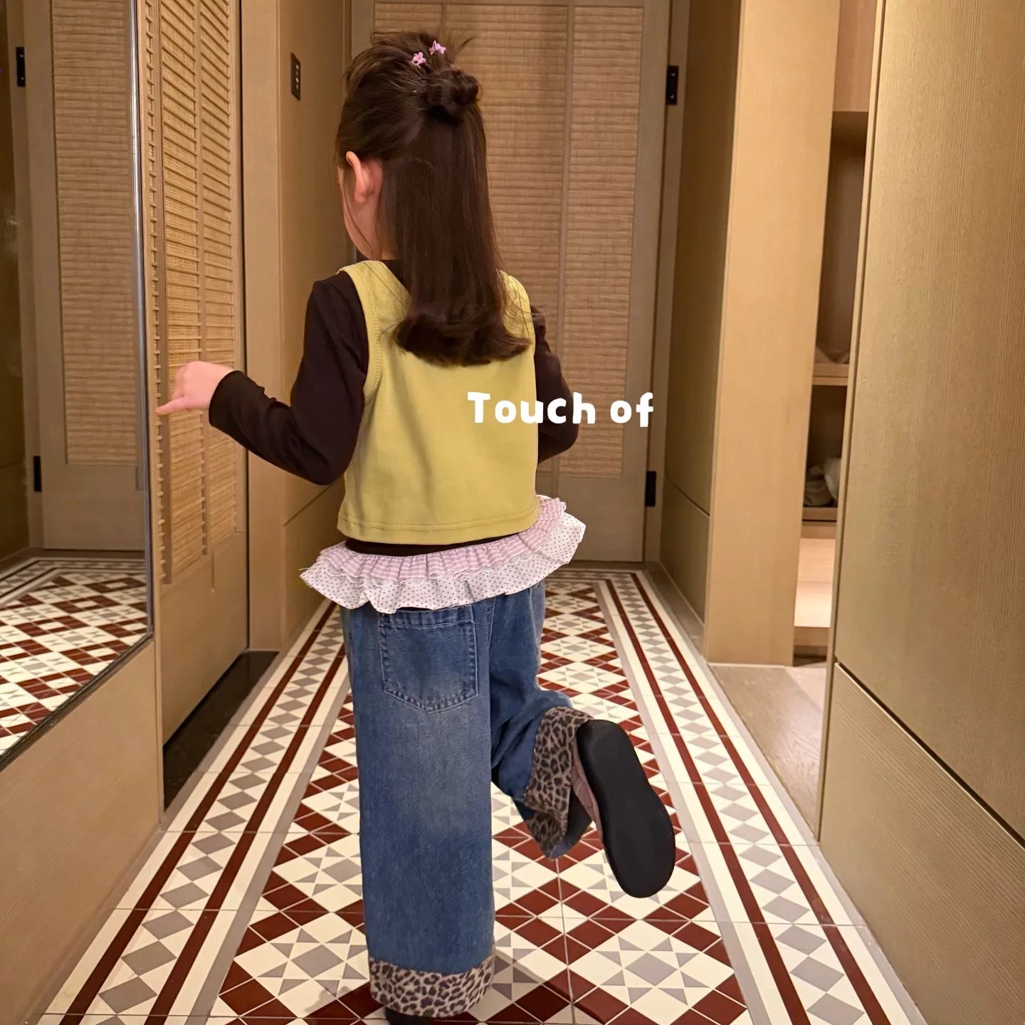 TF children's clothing 2026 autumn new item girls' and children's lace two-piece set T-shirt Korean version leopard print splicing straight leg jeans