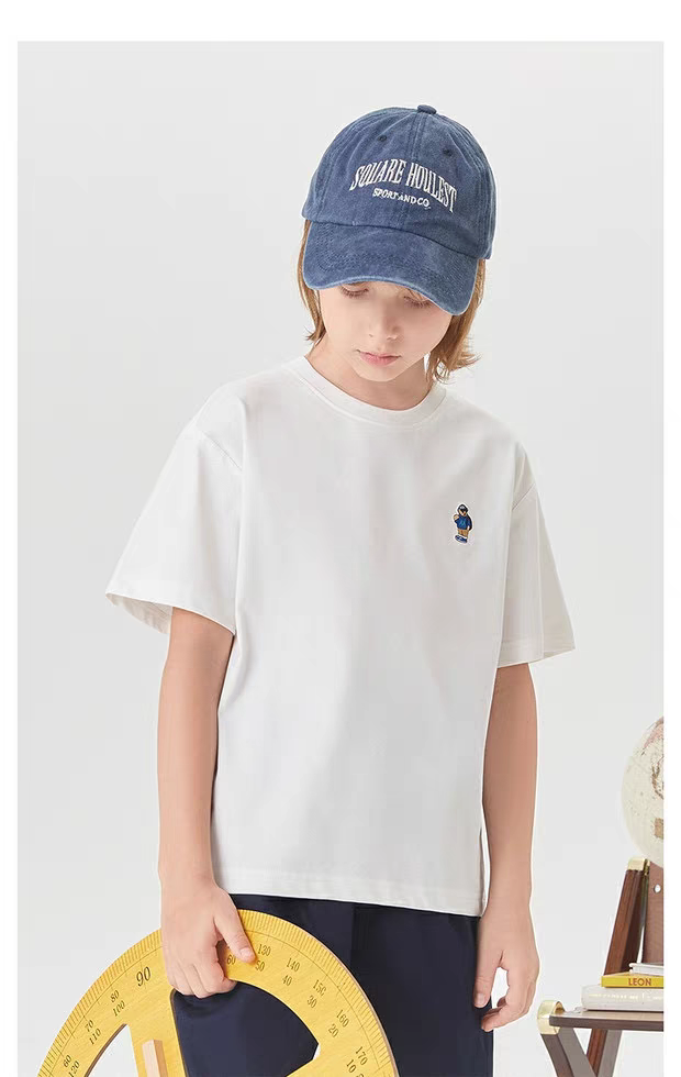 Authentic children's clothing from Majia, boys' short sleeved T-shirt, 2025 summer style, children's white T-shirt, cool, labeled, no tag