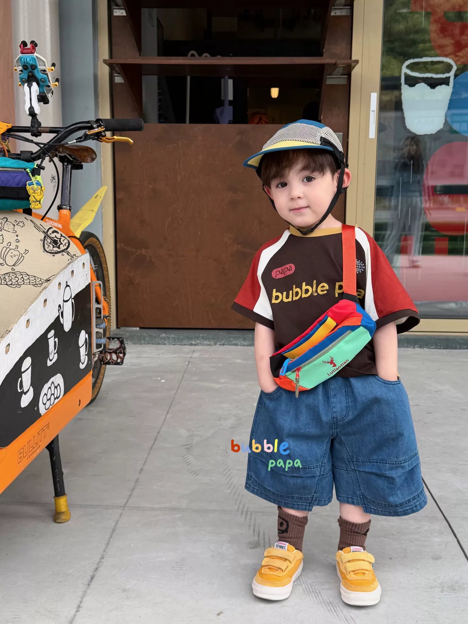 2026 summer new children's clothing Korean version boys' and children's color blocked loose round neck short sleeved T-shirt, stylish denim shorts