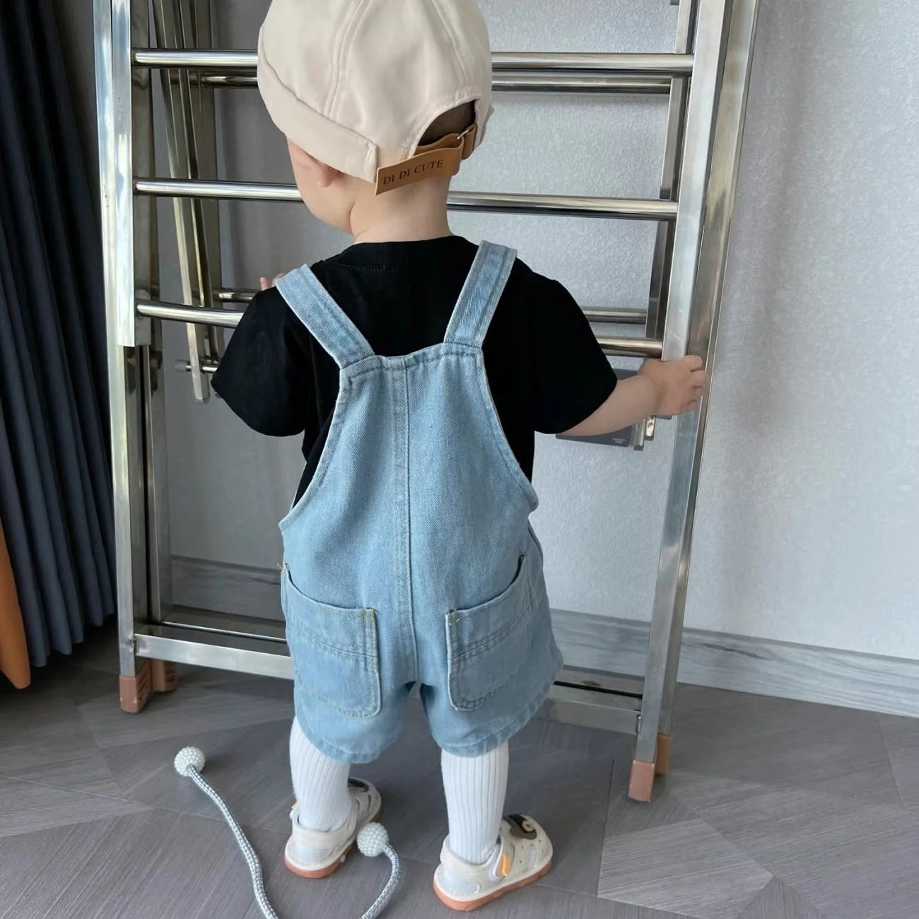 2025 New Summer Girls Solid Color Jumpsuit 2-7T Boys Denim Overalls Korean Kids Loose Jeans Overalls Children Pants Clothes
