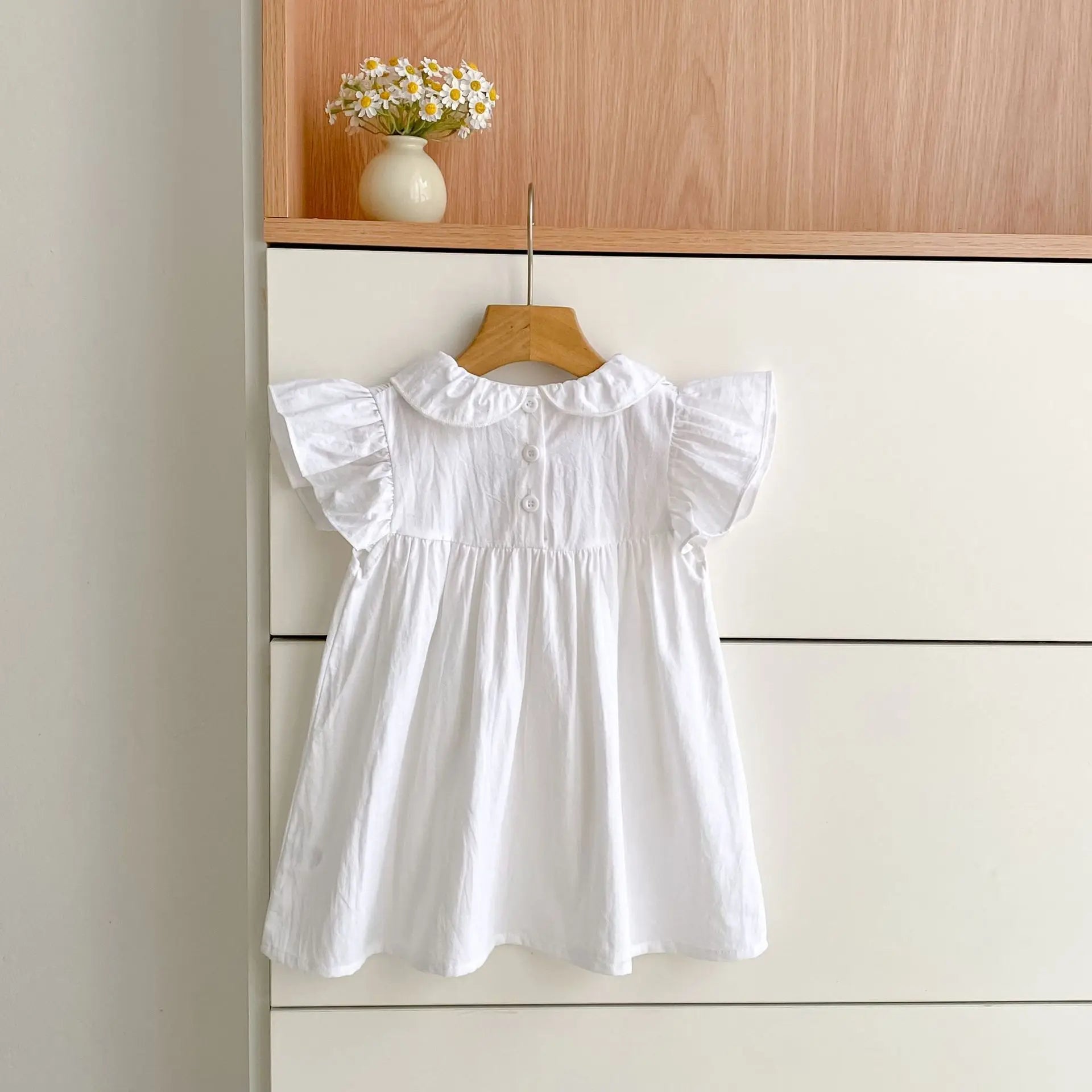 Girl Dress Summer New Peter Pan Collar Embroidery Flying Sleeve Princess Dress For Girls Korean Version White Princess Skirt